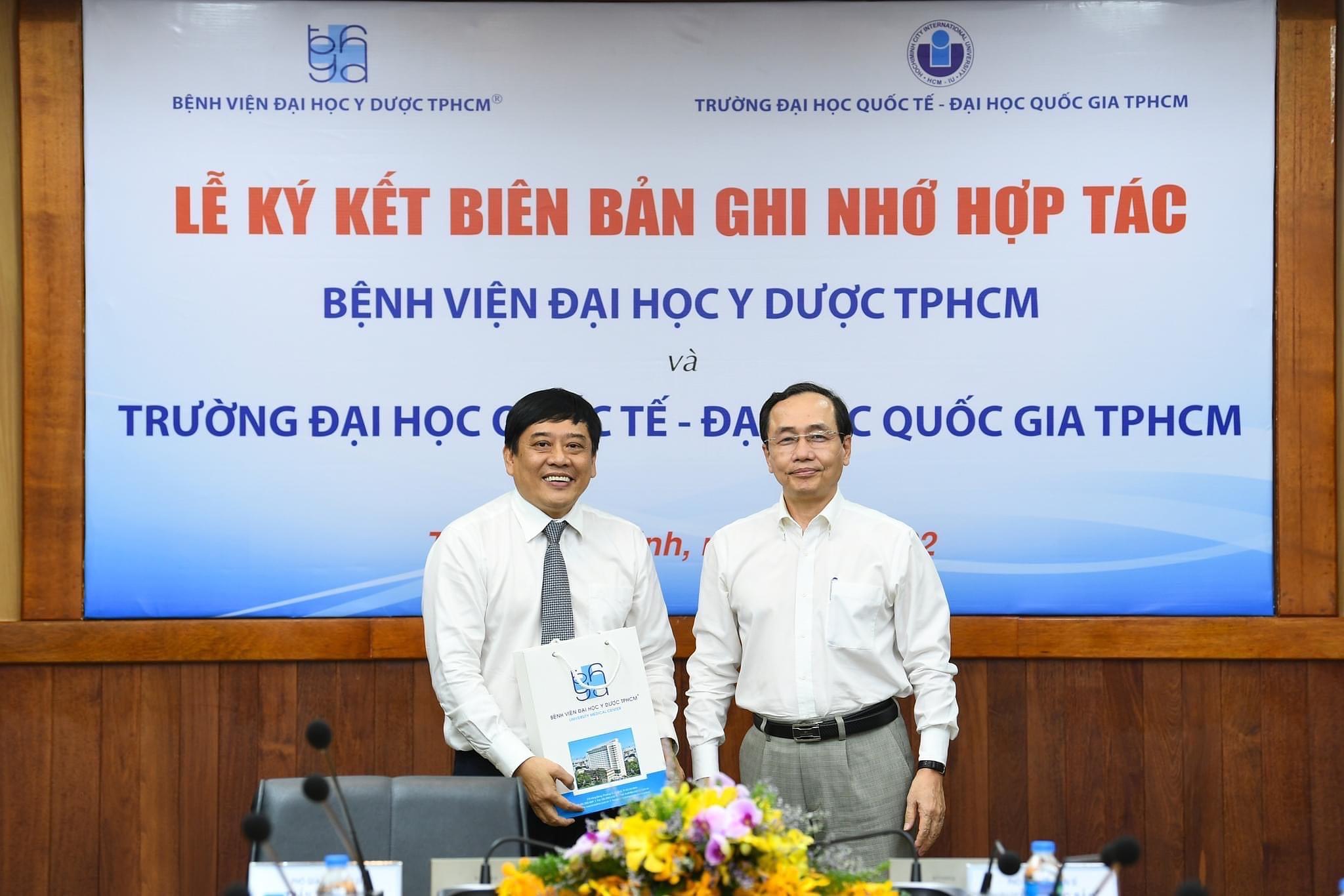 TRƯỜNG ĐẠI HỌC QUỐC TẾ KÝ KẾT BIÊN BẢN GHI NHỚ HỢP TÁC VỚI BỆNH VIỆN ĐẠI HỌC Y DƯỢC TPHCM