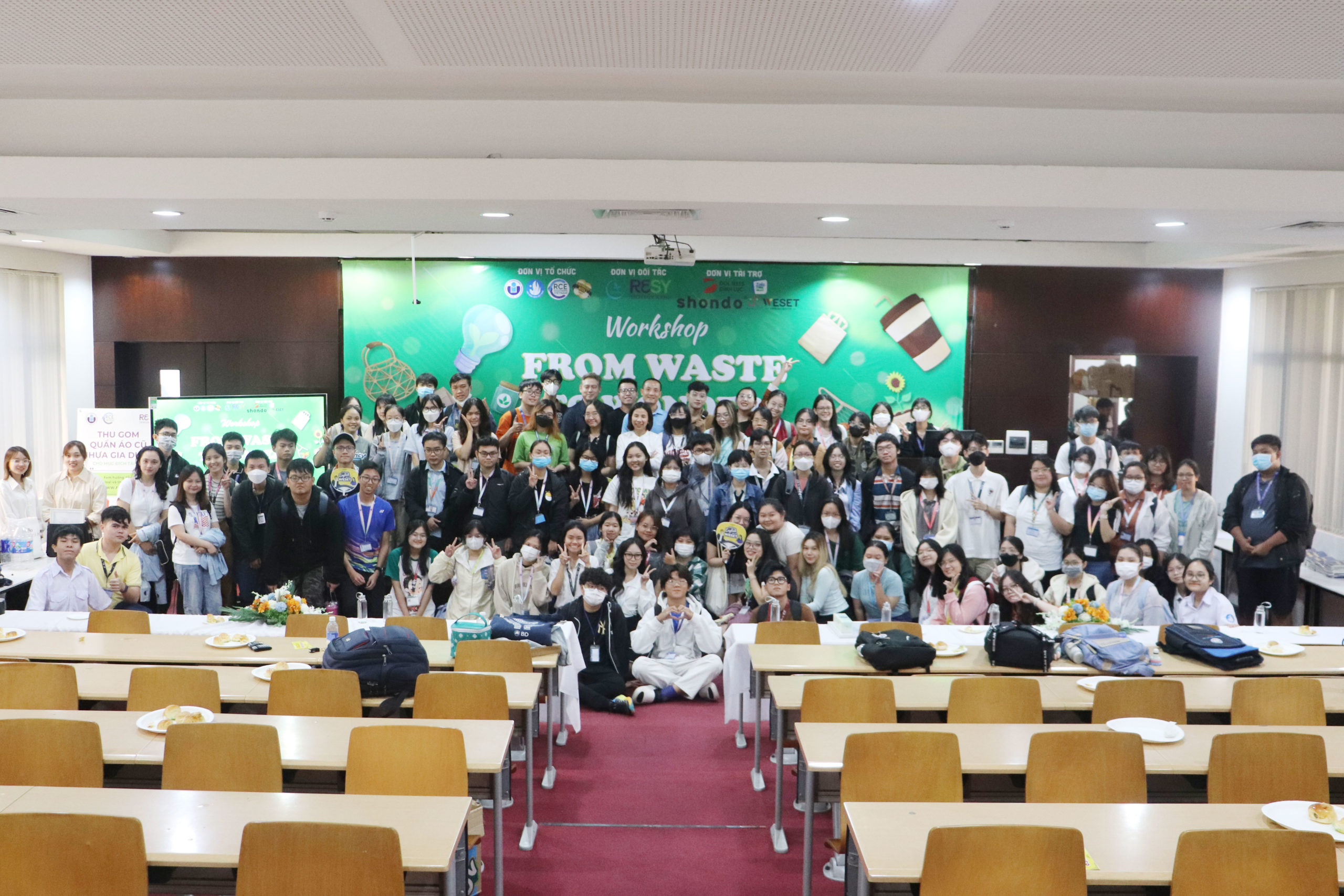 TRƯỜNG ĐH QUỐC TẾ TỔ CHỨC CHUỖI HOẠT ĐỘNG THU GOM VẬT LIỆU TÁI CHẾ “FROM WASTE TO WONDER”  TUẦN LỄ ĐÓN TÂN SINH VIÊN